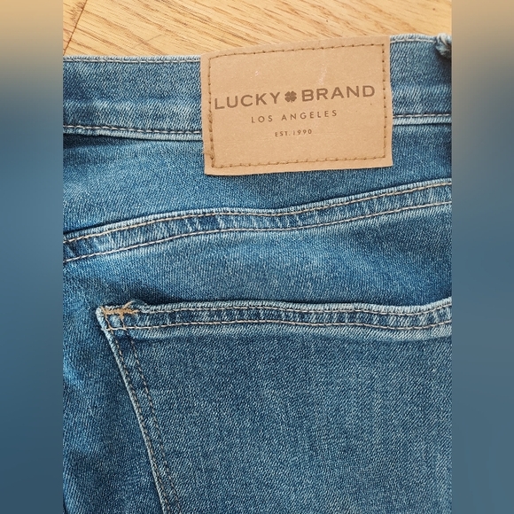 Lucky Brand Skinny Jeans - Picture 3 of 4
